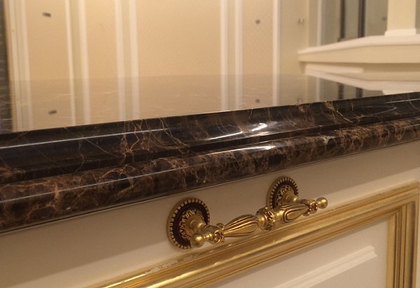 столешница из мрамора Emperador Dark 001.jpg